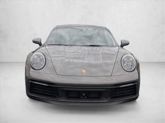 2020 Porsche 911 Carrera