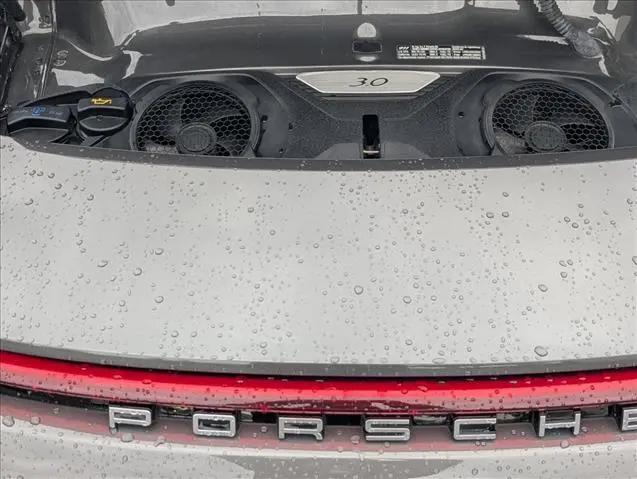 2020 Porsche 911 Carrera