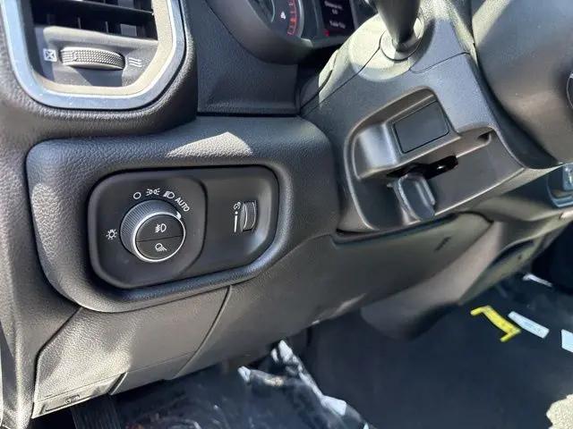 2026 Ram 2500 Big Horn Crew Cab 4x4 6'4" Box