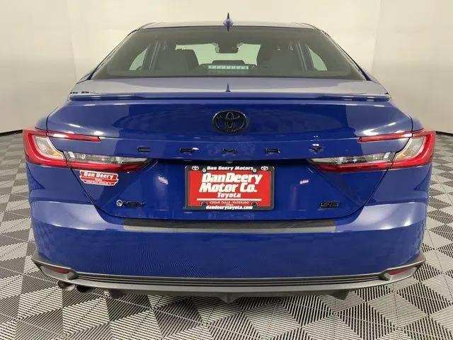2025 Toyota Camry SE