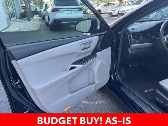2016 Toyota Camry SE
