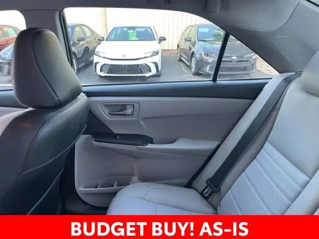 2016 Toyota Camry SE