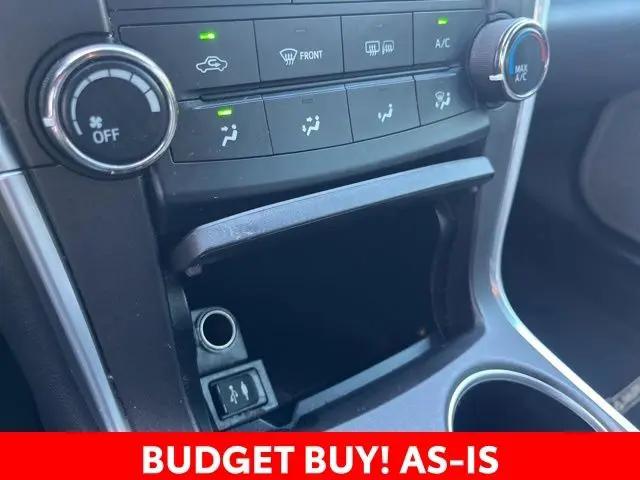 2016 Toyota Camry SE