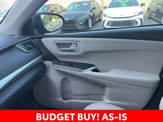2016 Toyota Camry SE