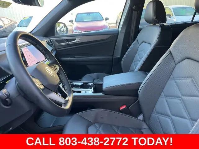 2024 Volkswagen Atlas Cross Sport 2.0T SE w/Technology