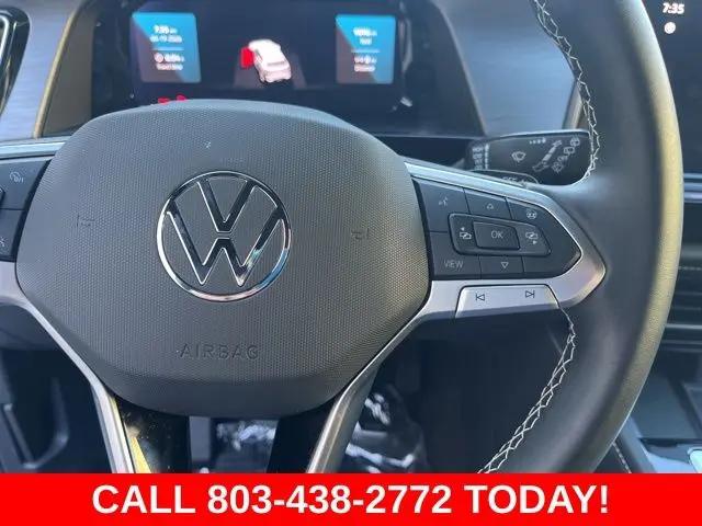 2024 Volkswagen Atlas Cross Sport 2.0T SE w/Technology