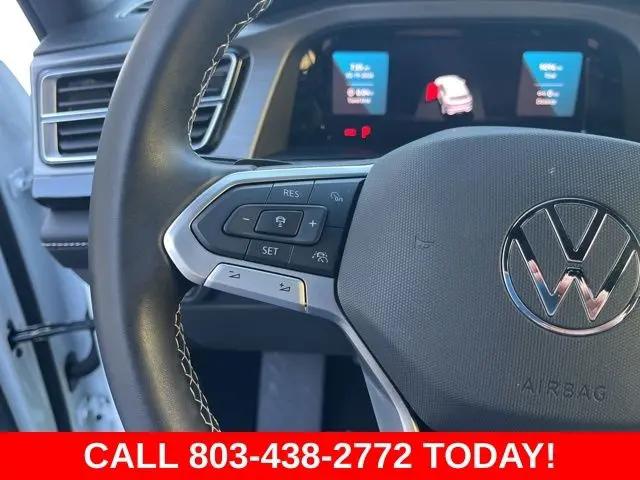 2024 Volkswagen Atlas Cross Sport 2.0T SE w/Technology