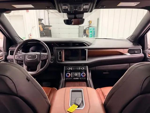 2023 GMC Yukon 4WD Denali Ultimate
