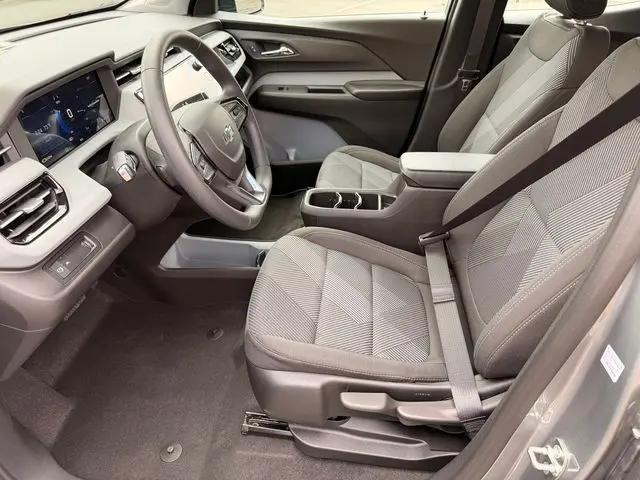 2027 Chevrolet Bolt LT FWD