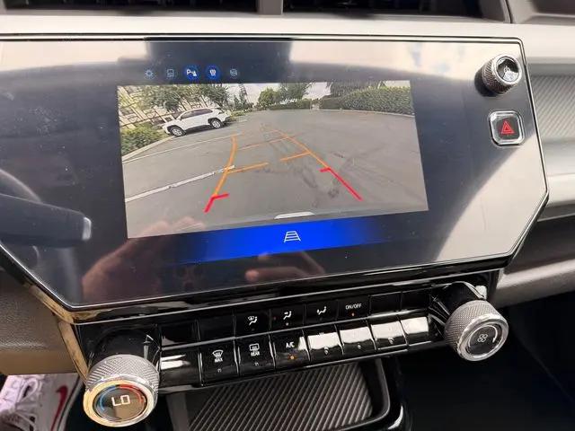2027 Chevrolet Bolt LT FWD