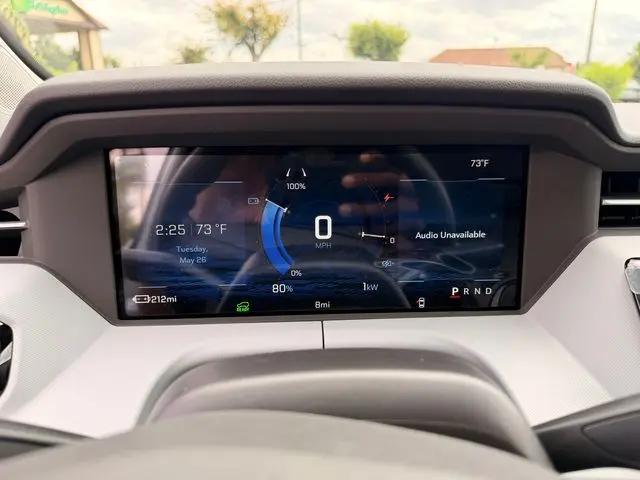 2027 Chevrolet Bolt LT FWD