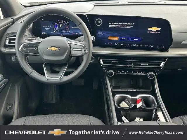 2026 Chevrolet Traverse FWD LT
