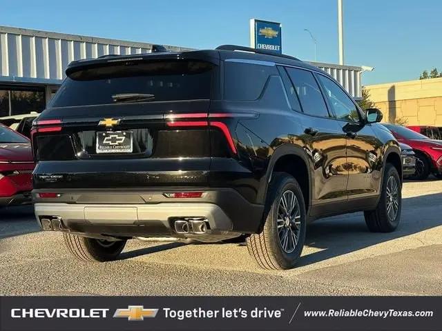 2026 Chevrolet Traverse FWD LT