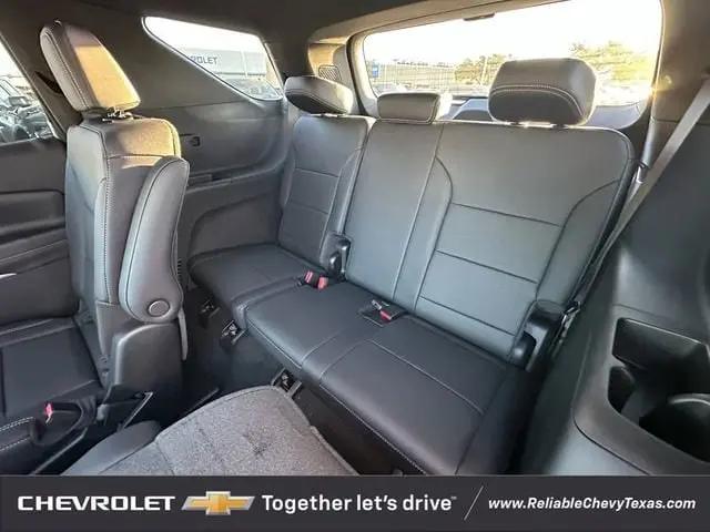 2026 Chevrolet Traverse FWD LT