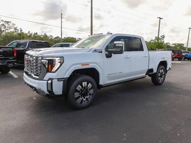 2026 GMC Sierra 2500HD Crew Cab, Standard Bed, Denali, 4WD