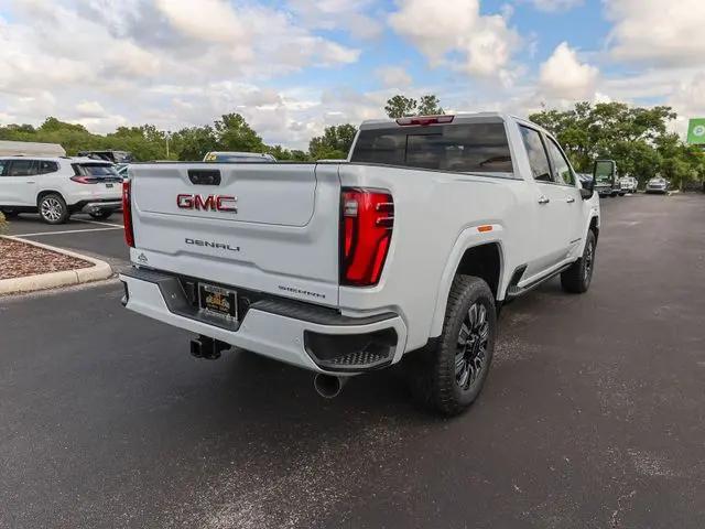 2026 GMC Sierra 2500HD Crew Cab, Standard Bed, Denali, 4WD