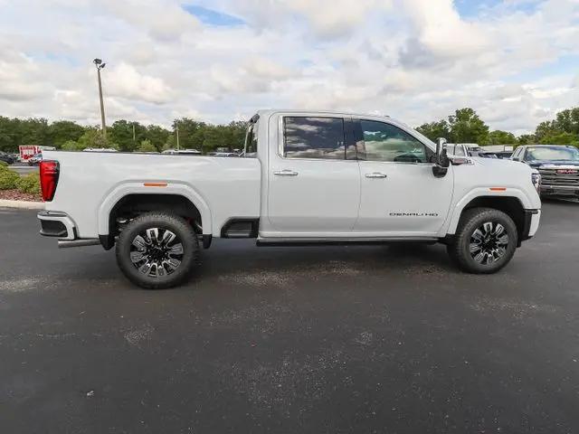 2026 GMC Sierra 2500HD Crew Cab, Standard Bed, Denali, 4WD
