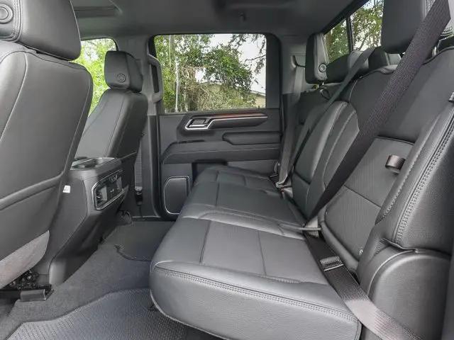 2026 GMC Sierra 2500HD Crew Cab, Standard Bed, Denali, 4WD
