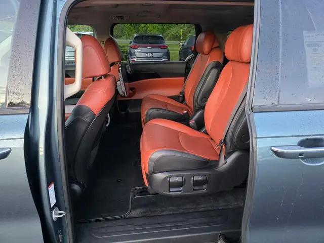 2024 Kia Carnival MPV SX Prestige