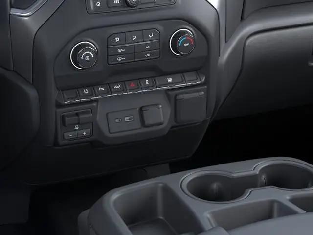 2026 Chevrolet Silverado 2500HD Crew Cab, Long Bed, Custom, 4WD