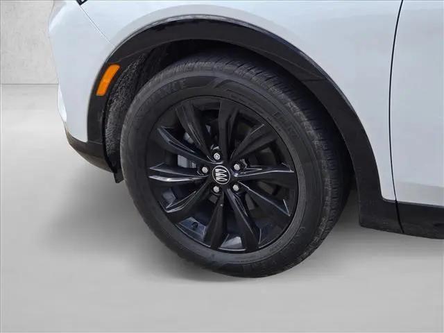 2024 Buick NV Sport Touring FWD