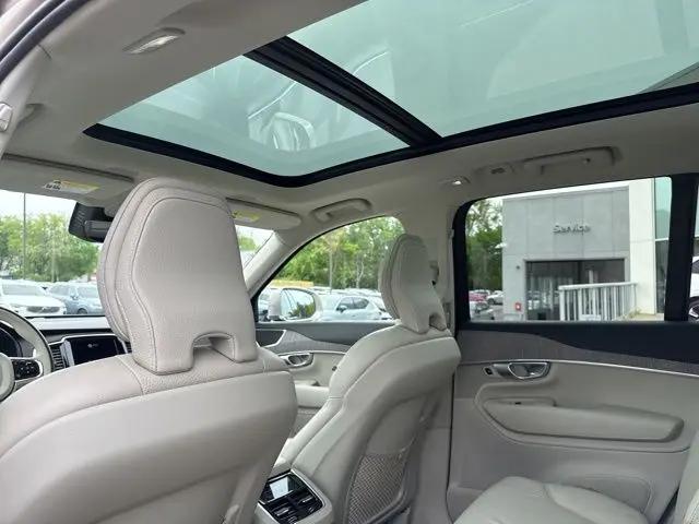 2024 Volvo XC90 B6 Plus Bright Theme 7-Seater