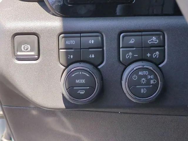 2026 Chevrolet Silverado 1500 4WD Crew Cab Short Bed ZR2