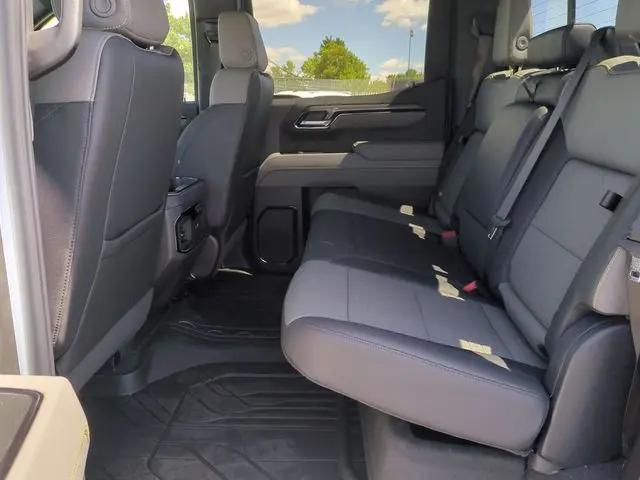 2026 Chevrolet Silverado 1500 4WD Crew Cab Short Bed ZR2