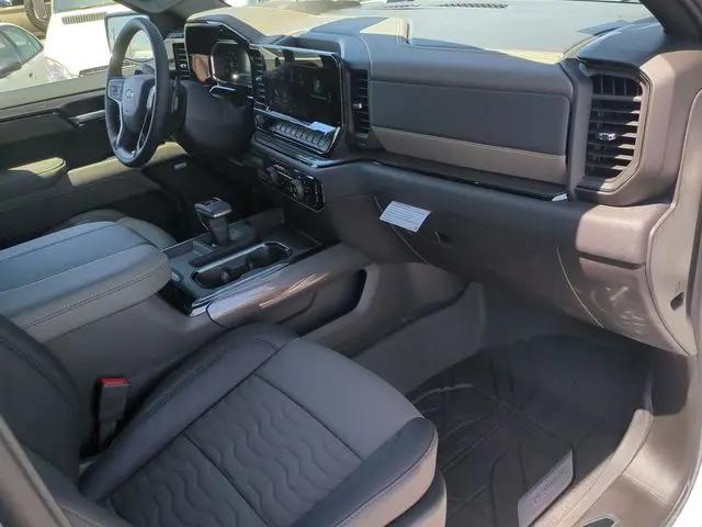 2026 Chevrolet Silverado 1500 4WD Crew Cab Short Bed ZR2