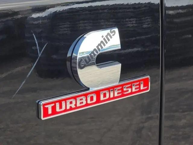2026 Ram 3500 Laramie Crew Cab 4x4 64 Box