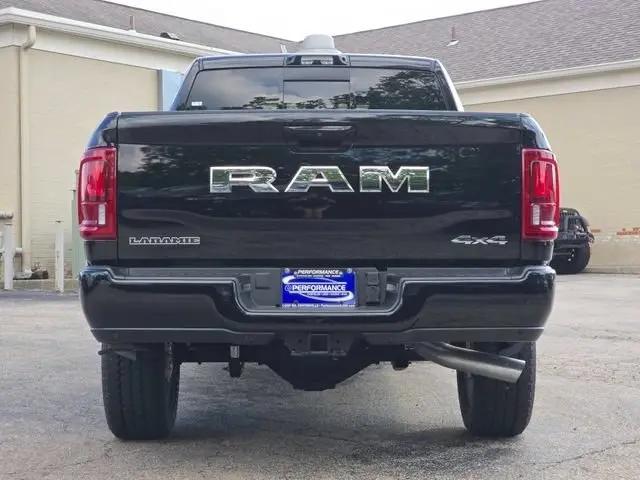 2026 Ram 3500 Laramie Crew Cab 4x4 64 Box