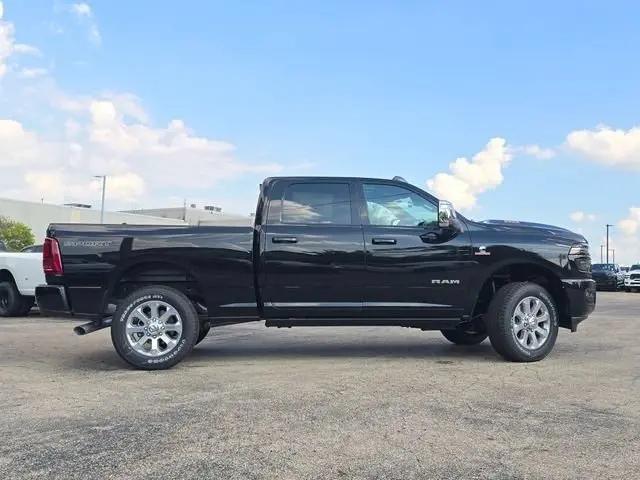2026 Ram 3500 Laramie Crew Cab 4x4 64 Box