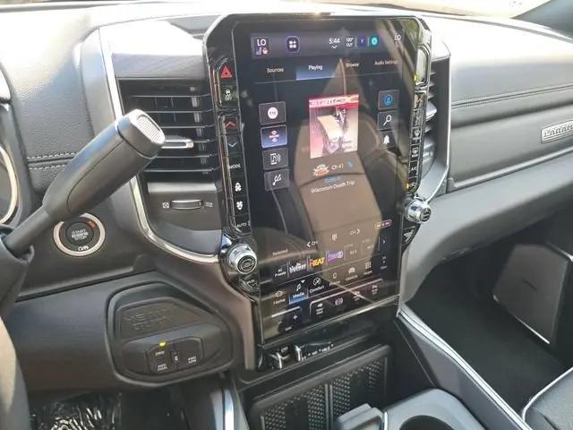 2026 Ram 3500 Laramie Crew Cab 4x4 64 Box