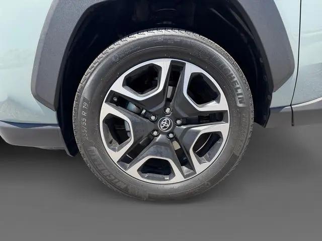 2019 Toyota RAV4 Adventure