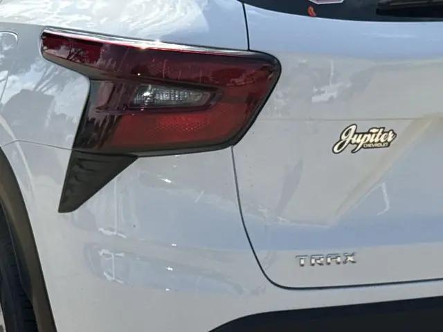 2026 Chevrolet Trax FWD LS