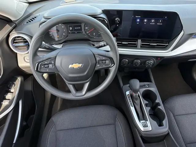 2026 Chevrolet Trax FWD LS
