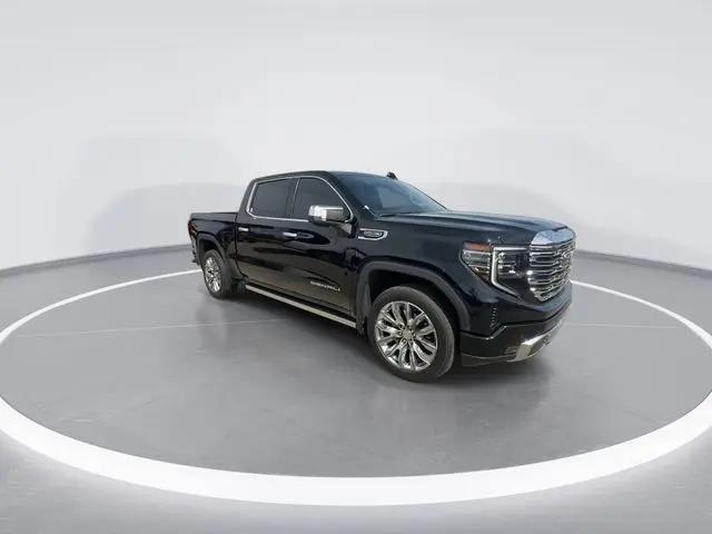 2024 GMC Sierra 1500 4WD Crew Cab Short Box Denali