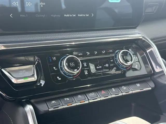 2024 GMC Sierra 1500 4WD Crew Cab Short Box Denali