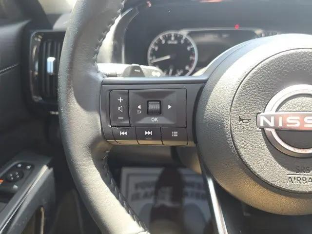 2025 Nissan Pathfinder SV 4WD