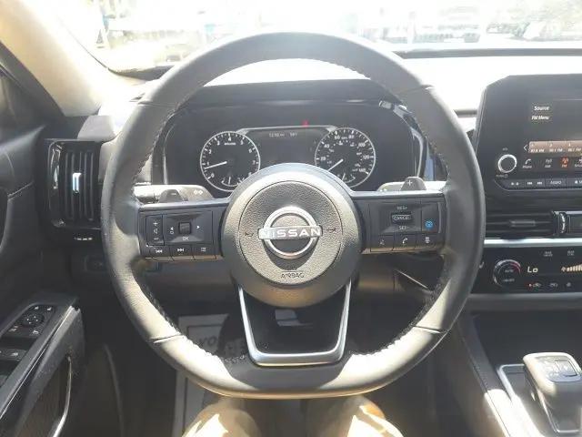 2025 Nissan Pathfinder SV 4WD
