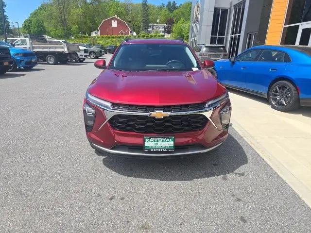 2025 Chevrolet Trax FWD LT