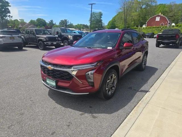 2025 Chevrolet Trax FWD LT