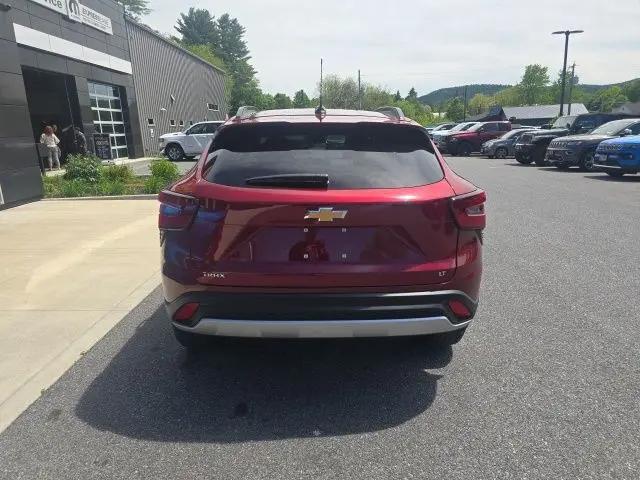 2025 Chevrolet Trax FWD LT