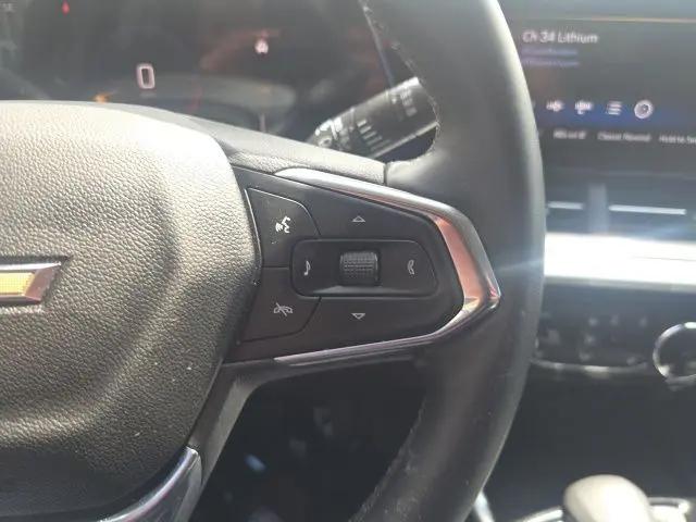2025 Chevrolet Trax FWD LT