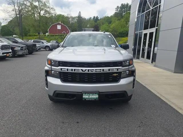 2022 Chevrolet Silverado 1500 4WD Crew Cab Short Bed Custom