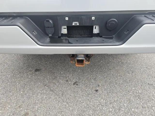 2022 Chevrolet Silverado 1500 4WD Crew Cab Short Bed Custom