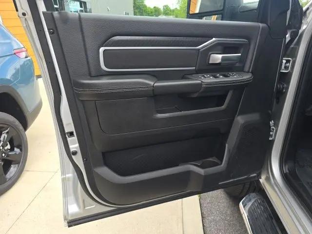 2026 Ram 2500 Big Horn Crew Cab 4x4 6'4" Box