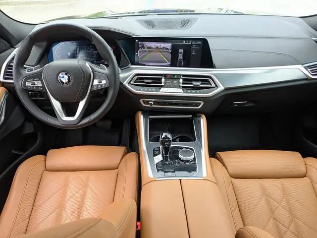 2023 BMW X6 xDrive40i