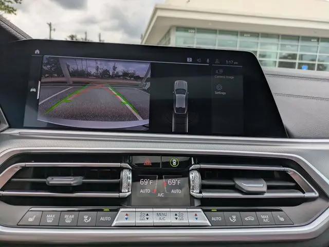 2023 BMW X6 xDrive40i