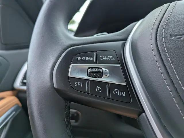 2023 BMW X6 xDrive40i